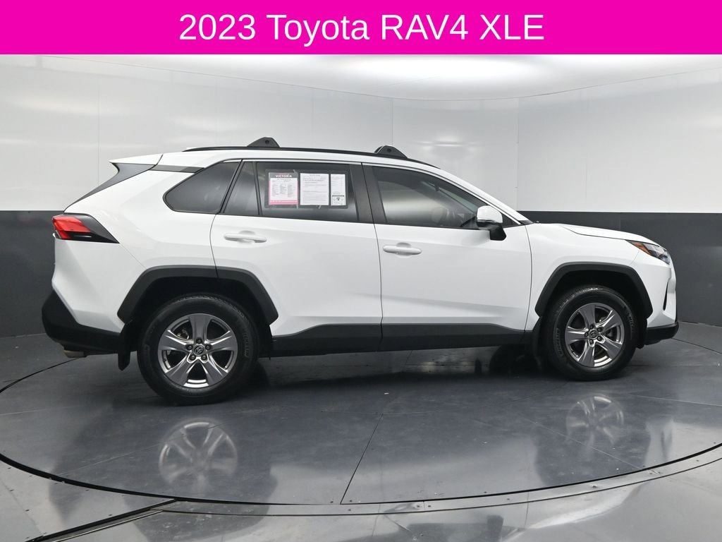 Used 2023 Toyota RAV4 XLE image 4