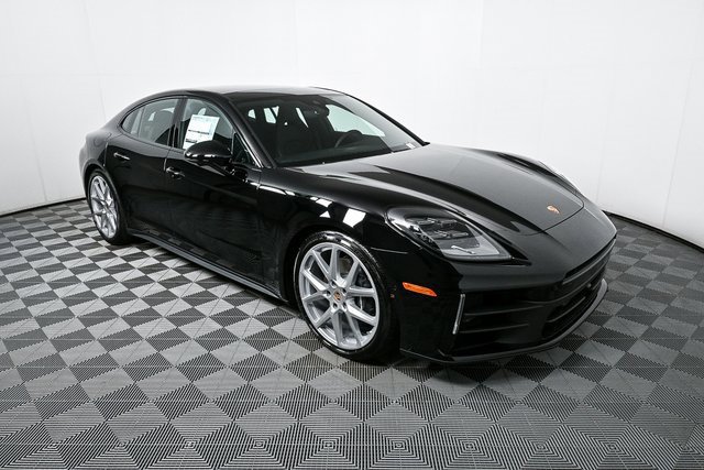 New 2025 Porsche Panamera 4 image 26