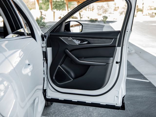 Used 2022 Jaguar F-PACE S image 25