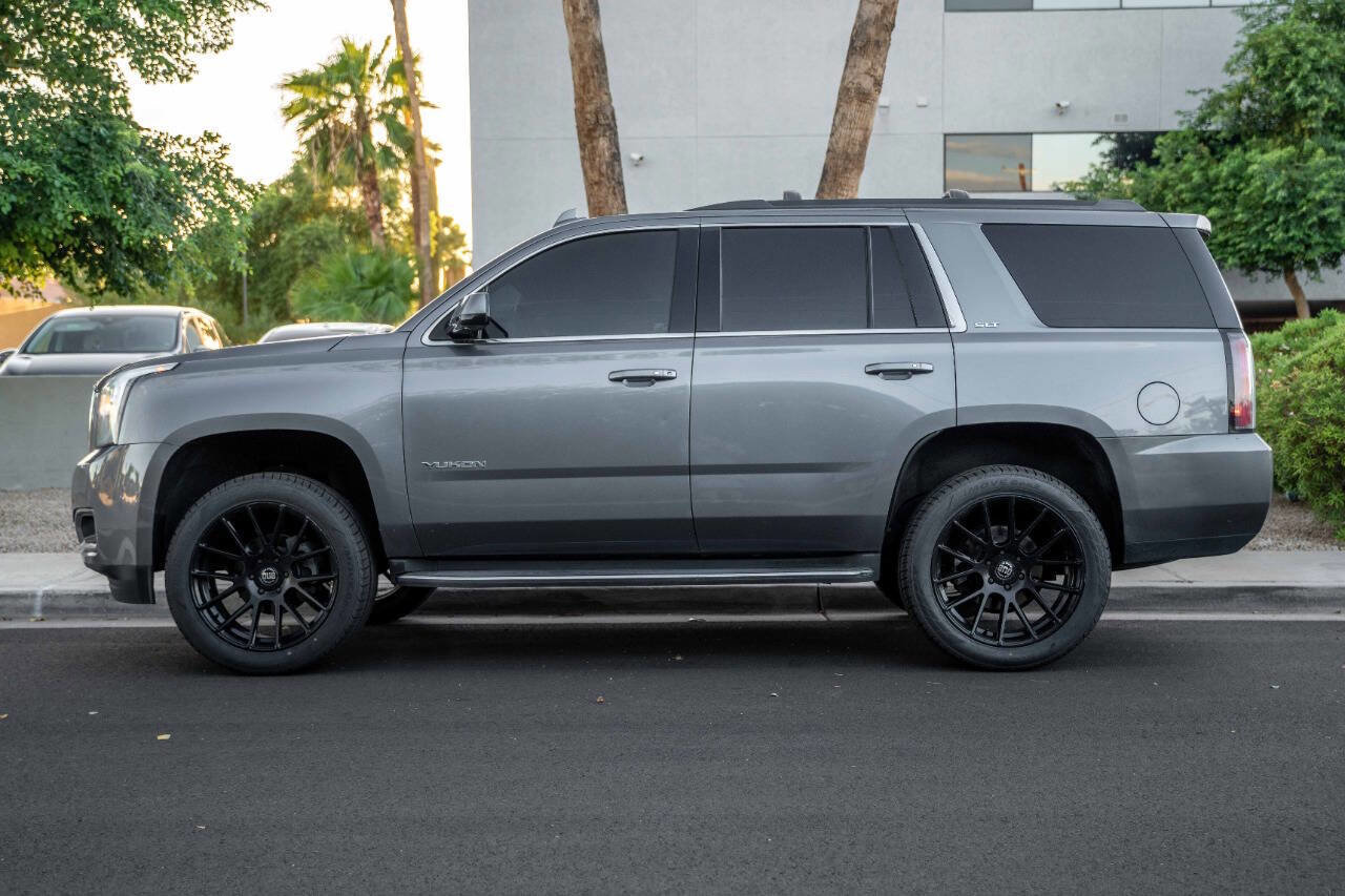 Used 2019 GMC Yukon SLT image 2