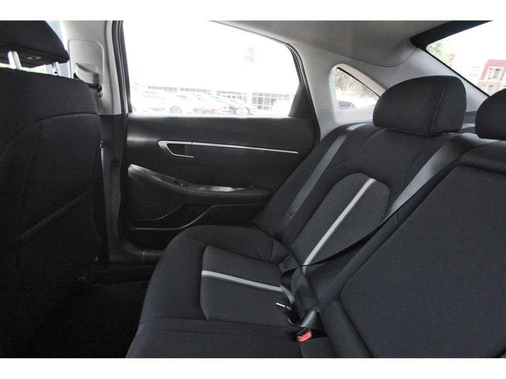 Certified 2026 Hyundai Sonata SEL FWD image 12