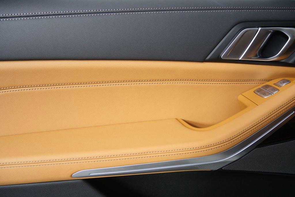 Used 2026 BMW X7 xDrive40i w/ Premium Package image 13