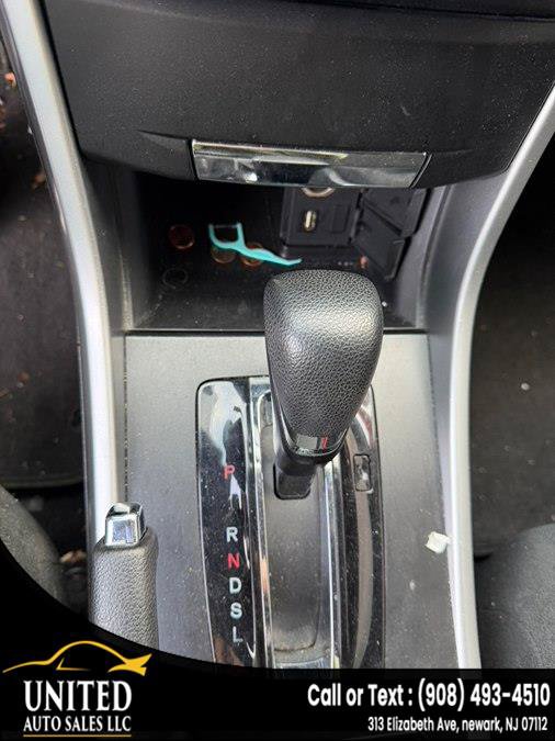 Used 2013 Honda Accord LX image 12
