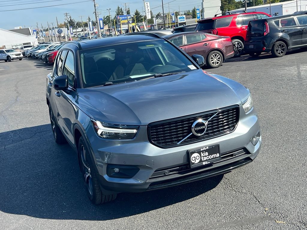 Used 2019 Volvo XC40 T5 R-Design AWD/4WD image 7