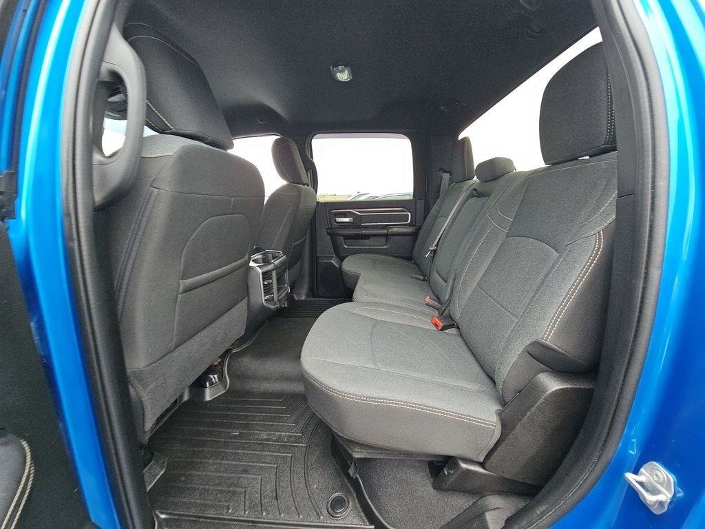 Used 2021 RAM 2500 Big Horn w/ Level 1 Equipment Group AWD/4WD image 16