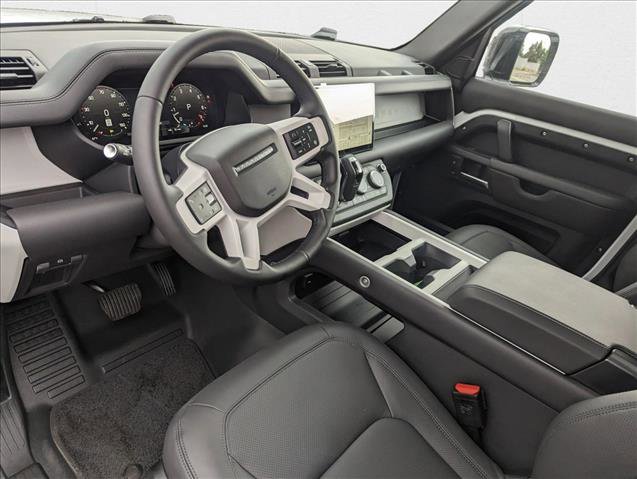 New 2025 Land Rover Defender 110 S image 3