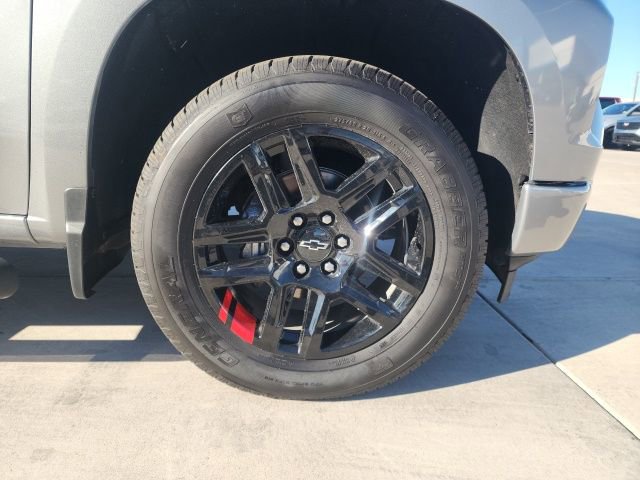 Used 2024 Chevrolet Silverado 1500 RST w/ Redline Edition AWD/4WD image 17
