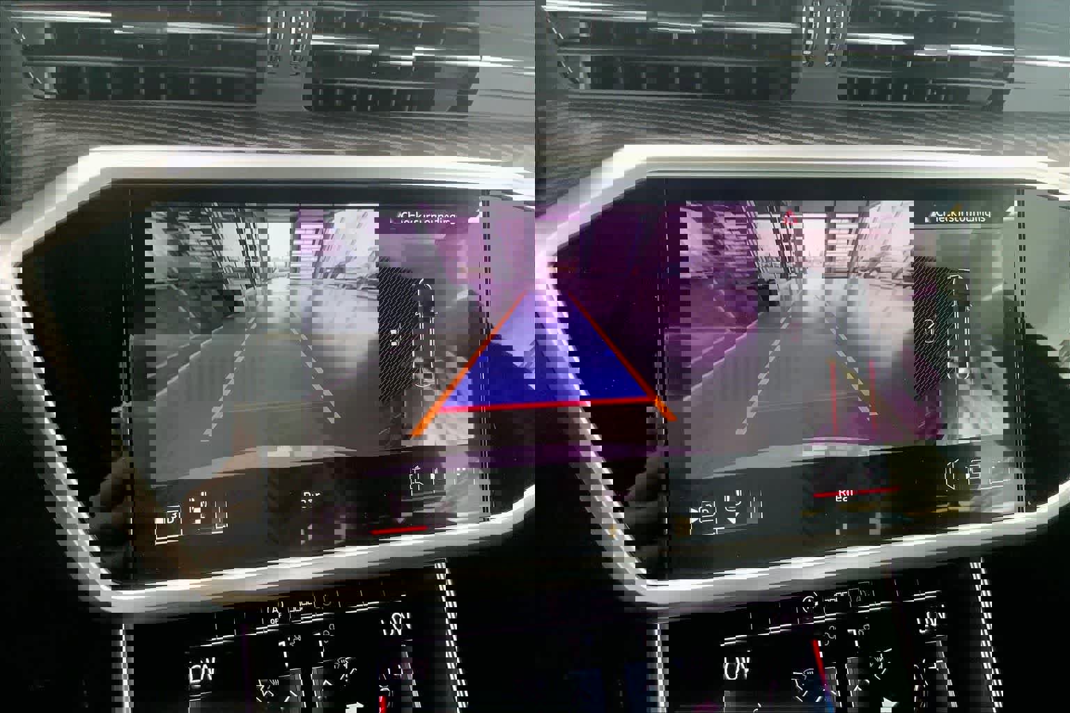 Used 2025 Audi A6 Premium Plus w/ Premium Plus Package image 24