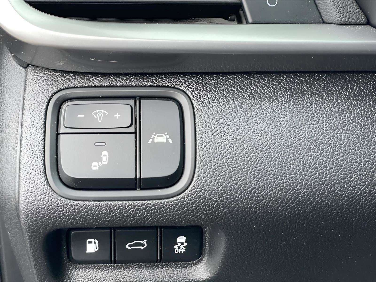 Used 2020 Kia Optima S image 24