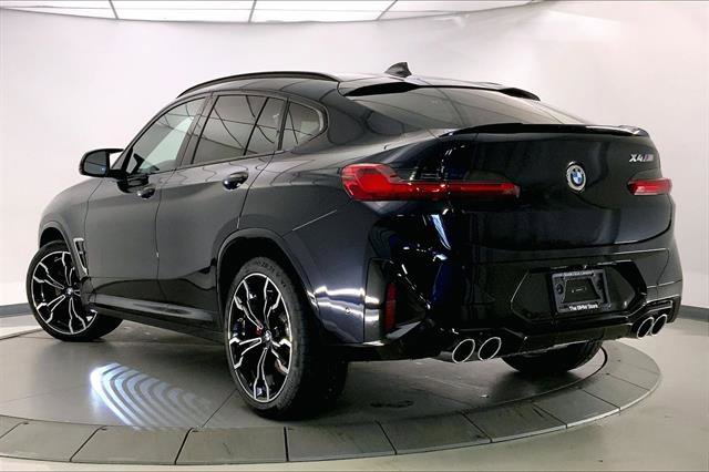 New 2025 BMW X4 M w/ Executive Package image 2