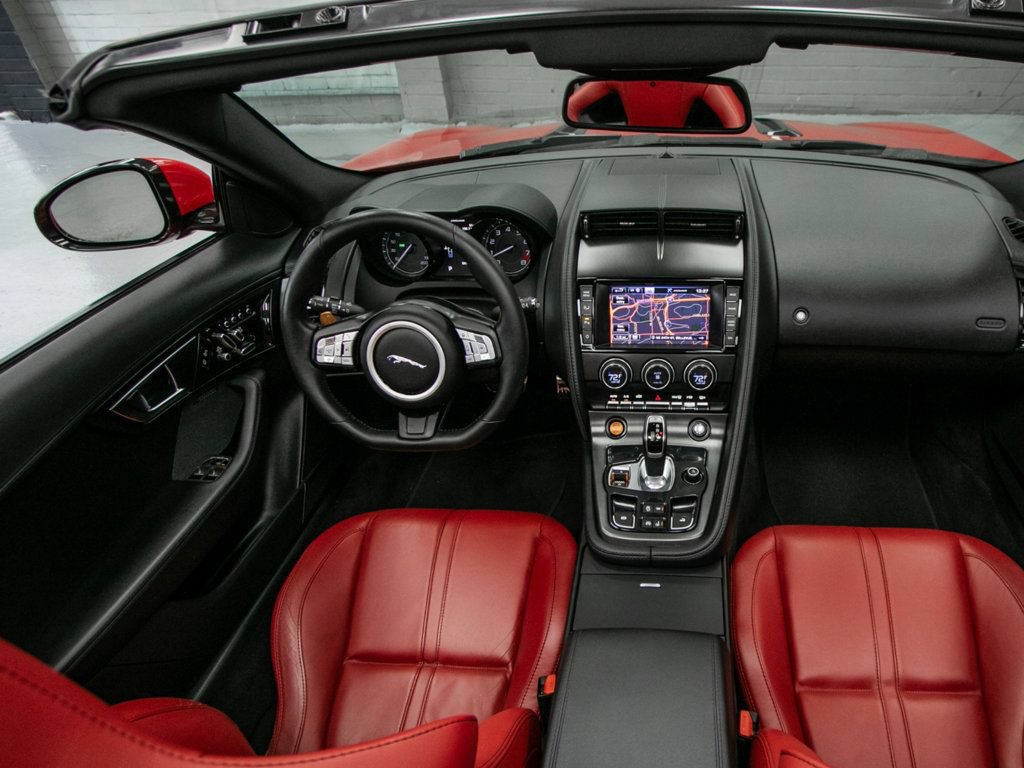 Used 2014 Jaguar F-TYPE S RWD image 19