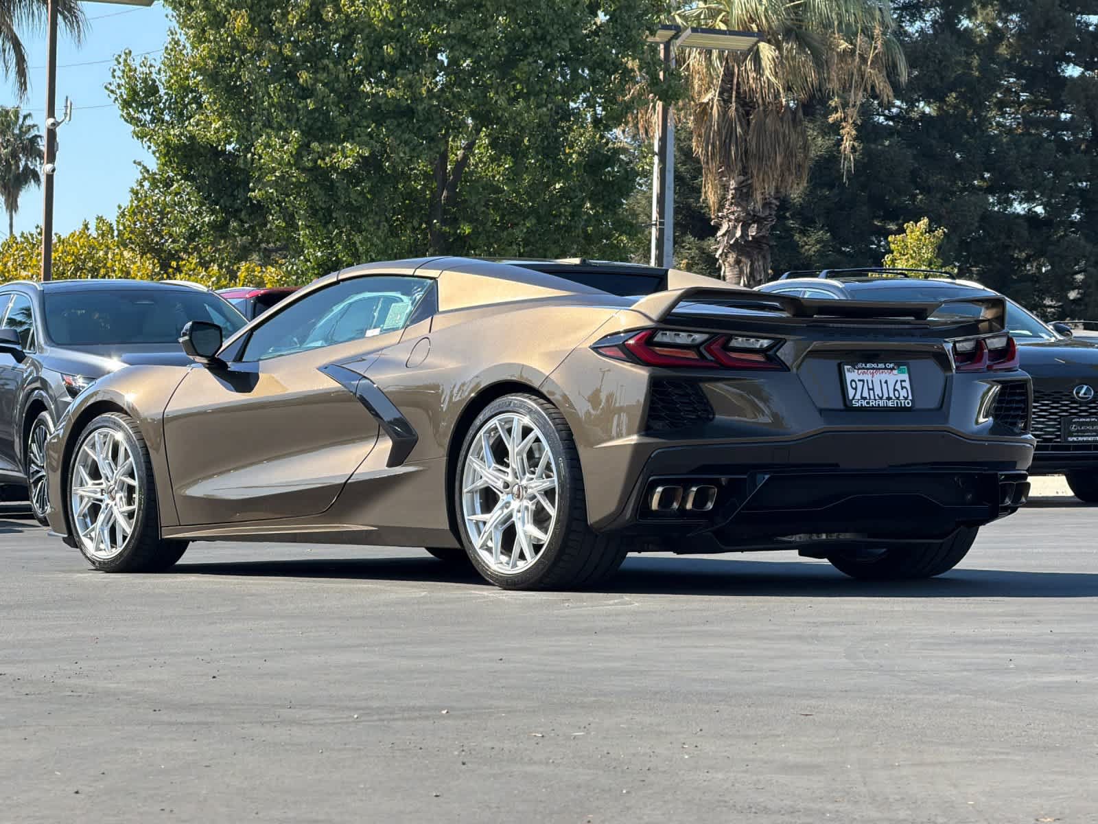 Used 2020 Chevrolet Corvette Stingray Premium Conv w/ 3LT Preferred Equipment Group RWD image 6