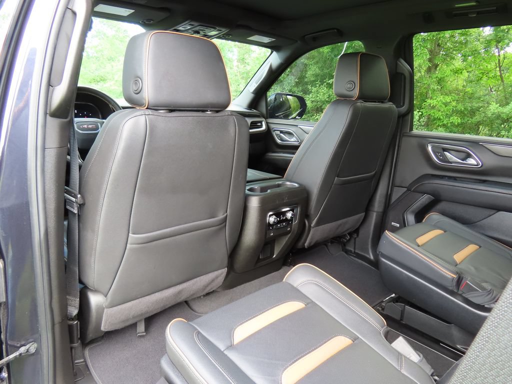 Certified 2024 GMC Yukon AT4 AWD/4WD image 27