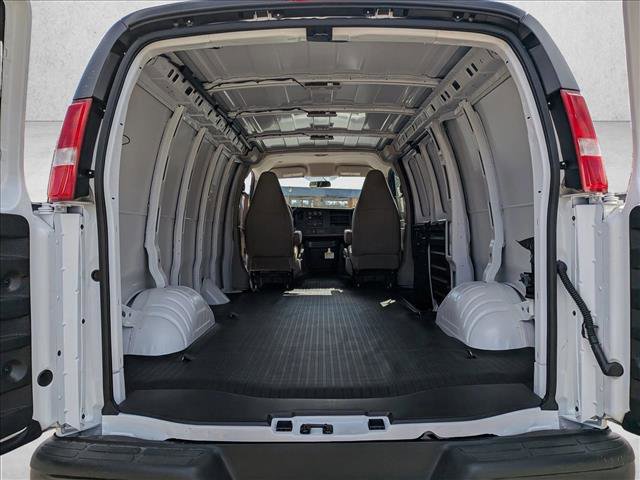 New 2025 Chevrolet Express 2500 w/ Driver Convenience Package RWD image 7