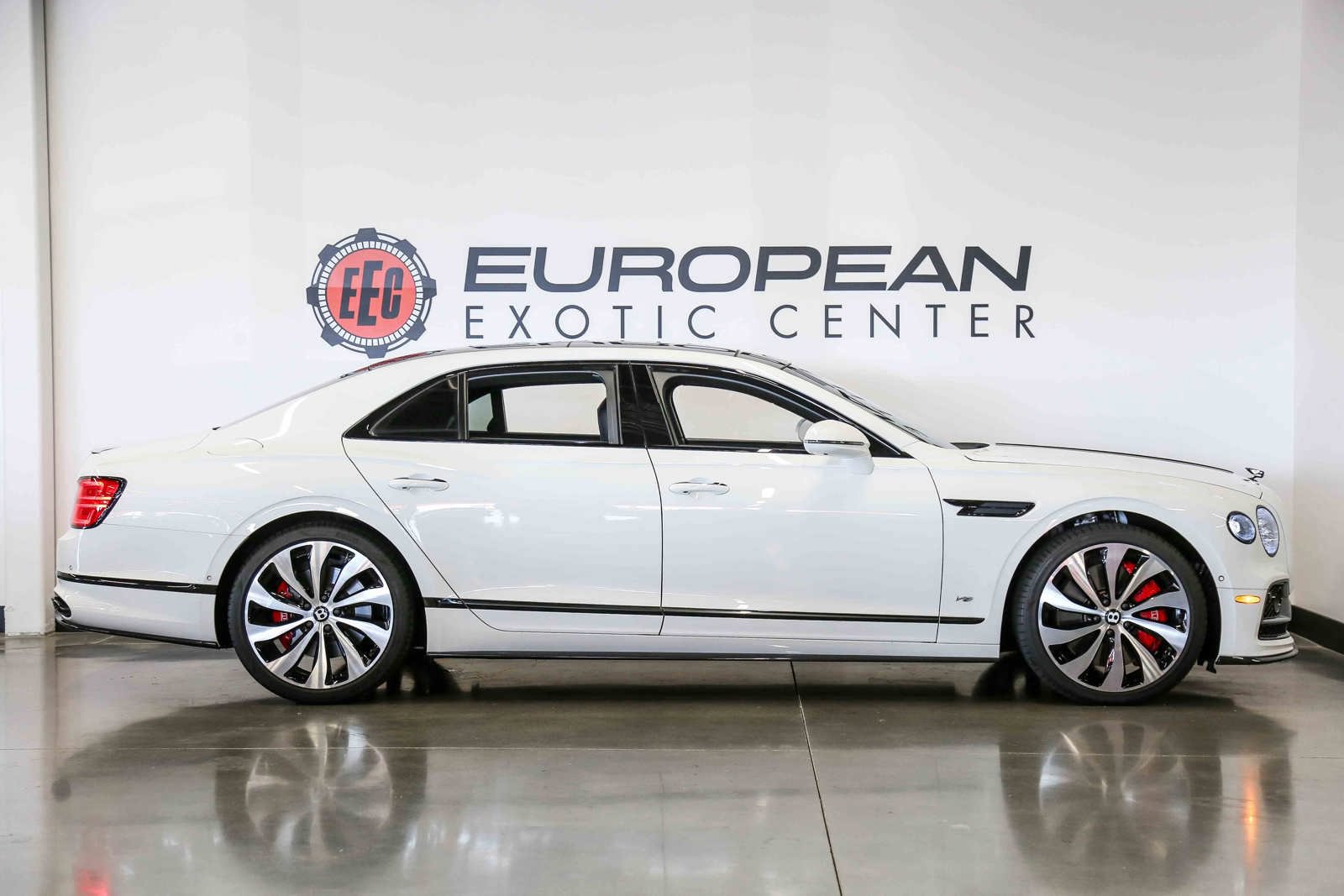 Used 2022 Bentley Flying Spur V8 AWD/4WD image 15