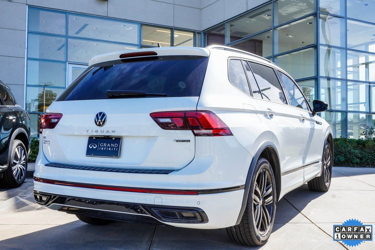 Used 2022 Volkswagen Tiguan SE R-Line image 9