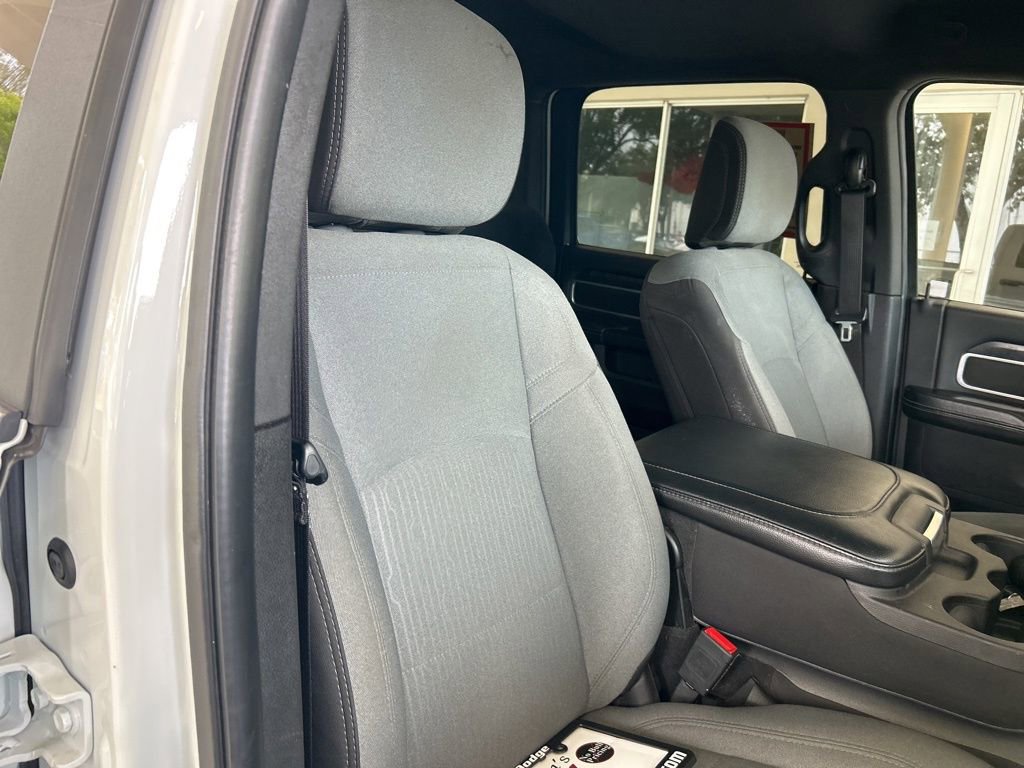 Certified 2024 RAM 2500 Big Horn AWD/4WD image 20