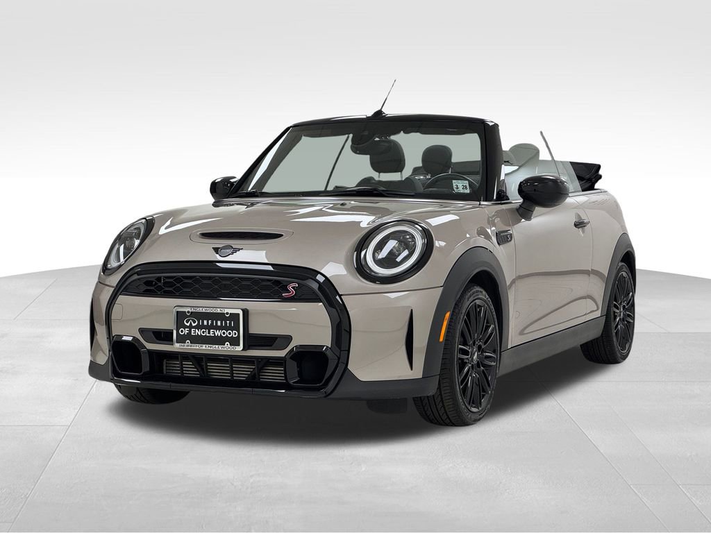 Used 2023 MINI Cooper S image 3