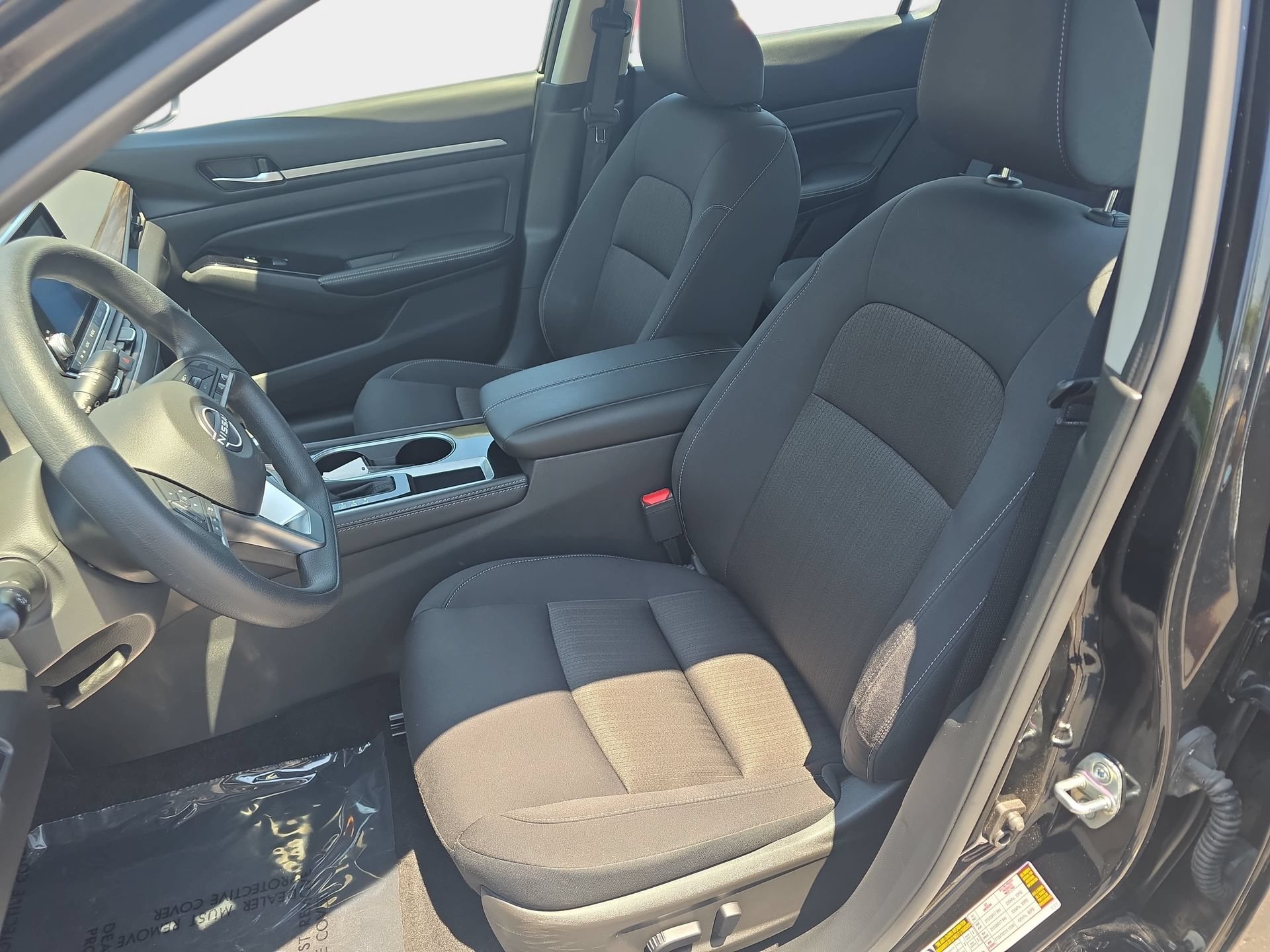 Used 2023 Nissan Altima 2.5 SV FWD image 15