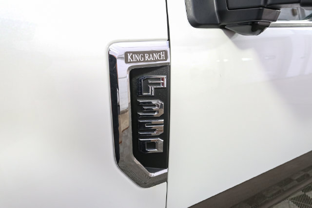 Used 2022 Ford F350 King Ranch w/ King Ranch Ultimate Package AWD/4WD image 7