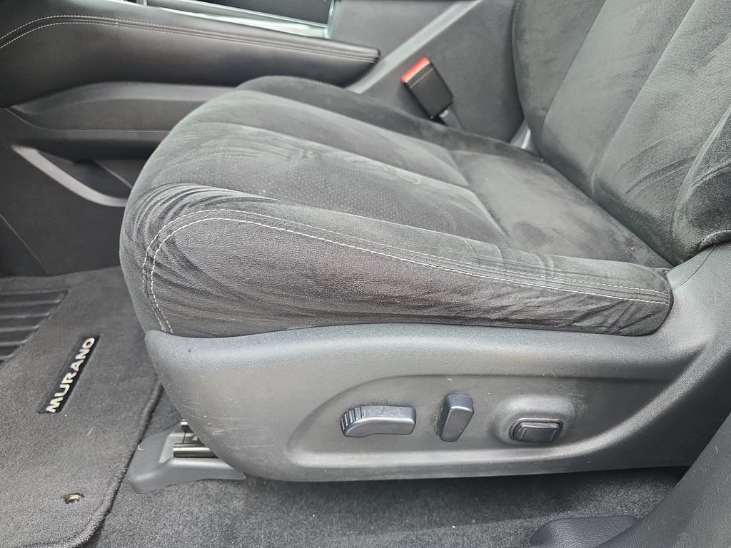 Used 2021 Nissan Murano SV FWD image 29