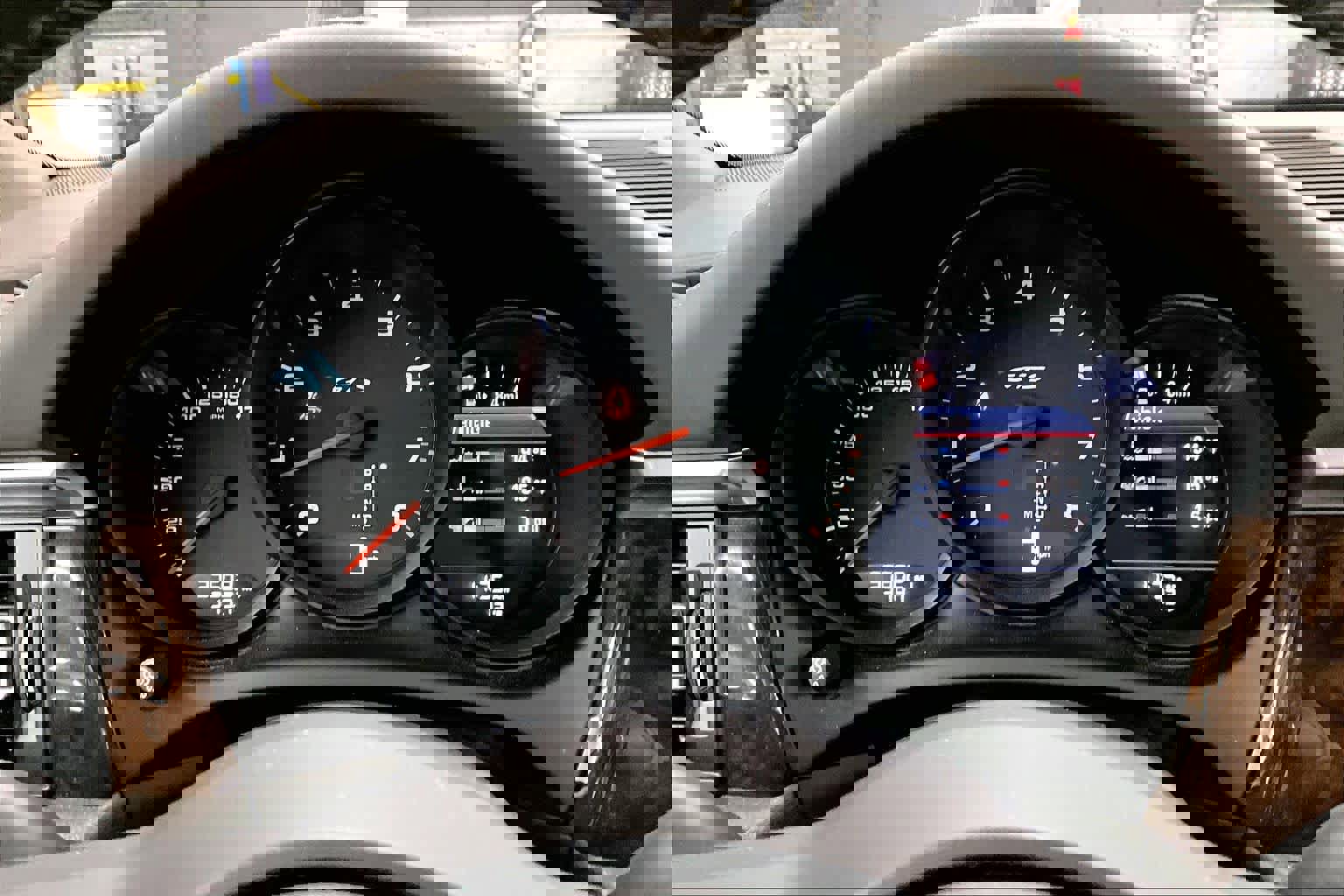 Used 2021 Porsche Macan GTS image 24