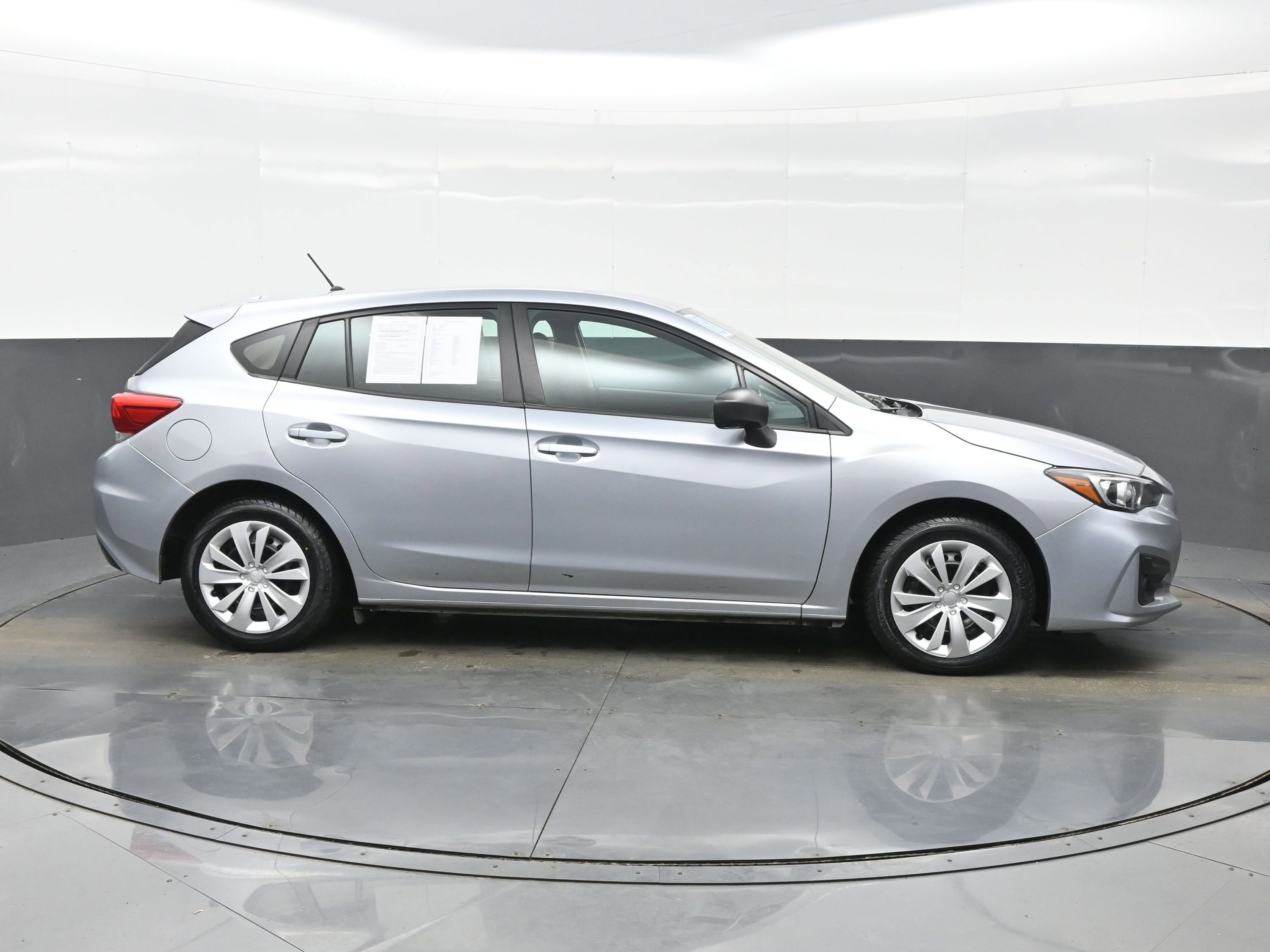 Used 2018 Subaru Impreza 2.0i image 7