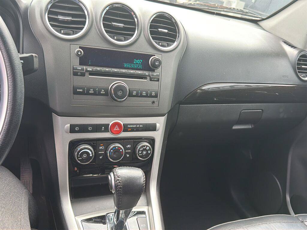 Used 2013 Chevrolet Captiva Sport LT w/ Convenience Package FWD image 8