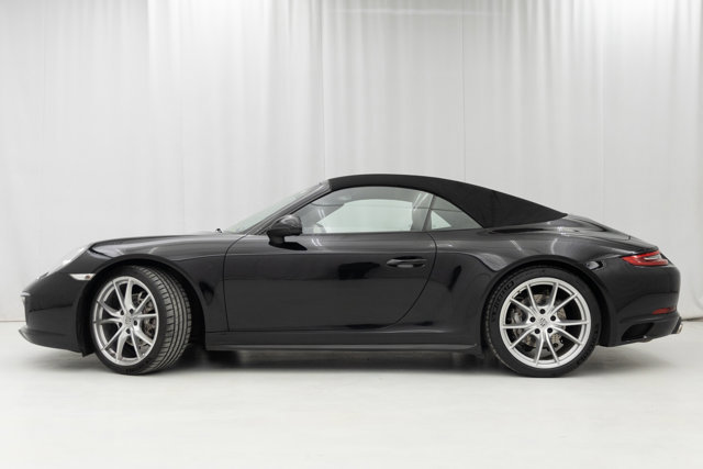 Used 2017 Porsche 911 Carrera 4 AWD/4WD image 32
