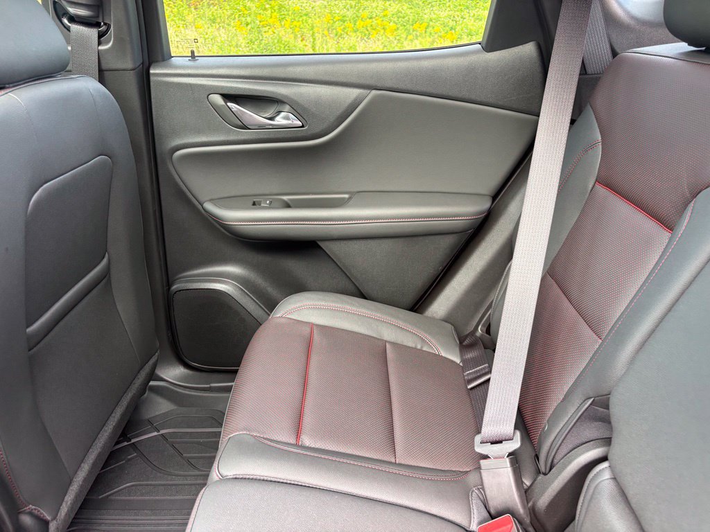 New 2026 Chevrolet Blazer RS w/ LPO, Floor Liner Package FWD image 44