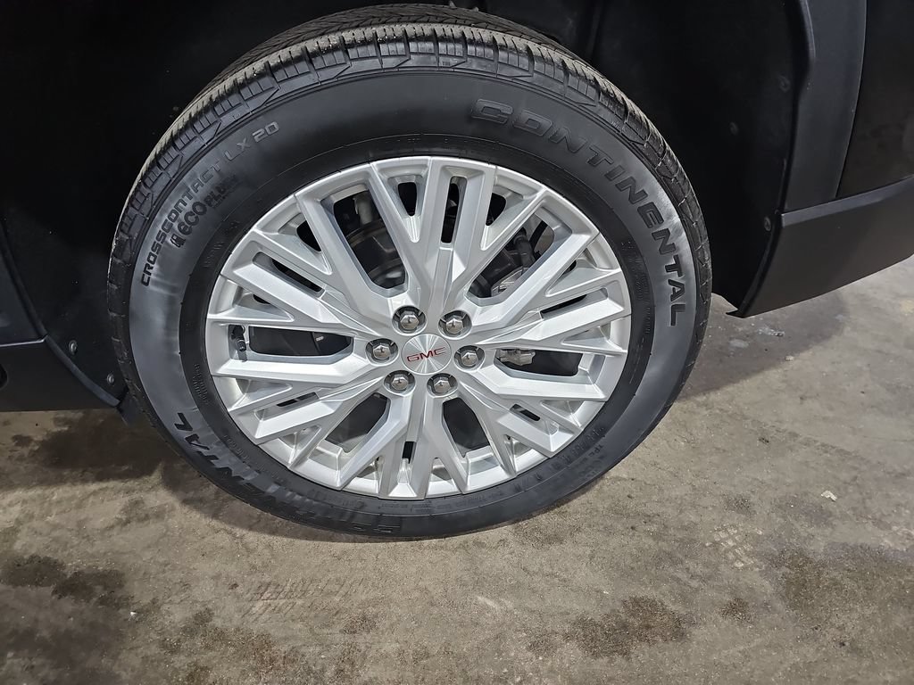 Certified 2024 GMC Acadia Elevation w/ Luxury Package FWD image 39
