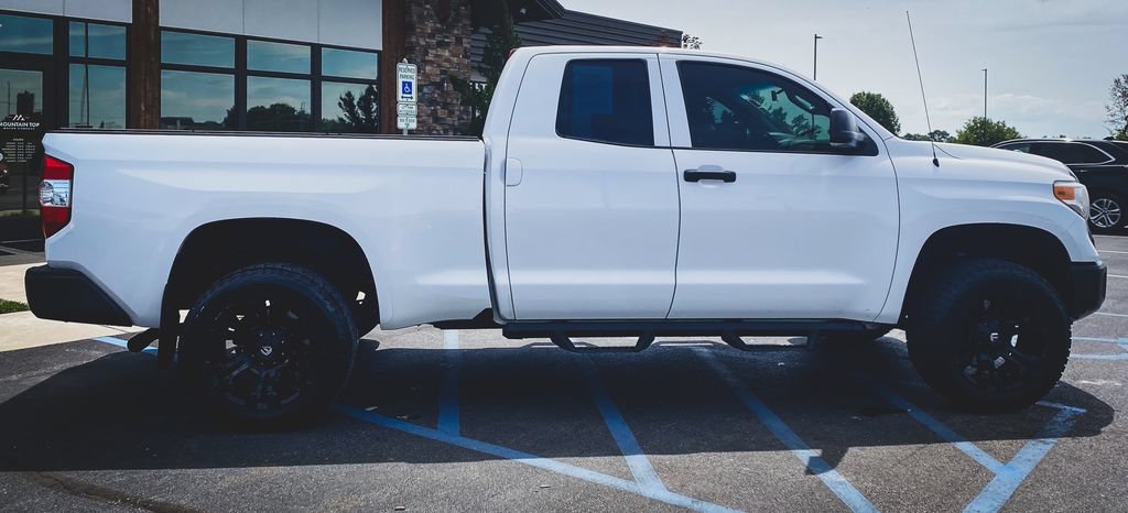 Used 2016 Toyota Tundra SR AWD/4WD image 24