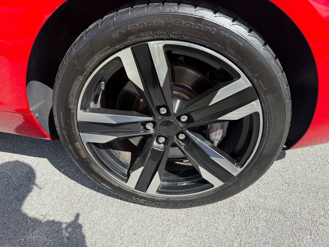 Used 2011 Chevrolet Camaro SS w/ RS Package image 15