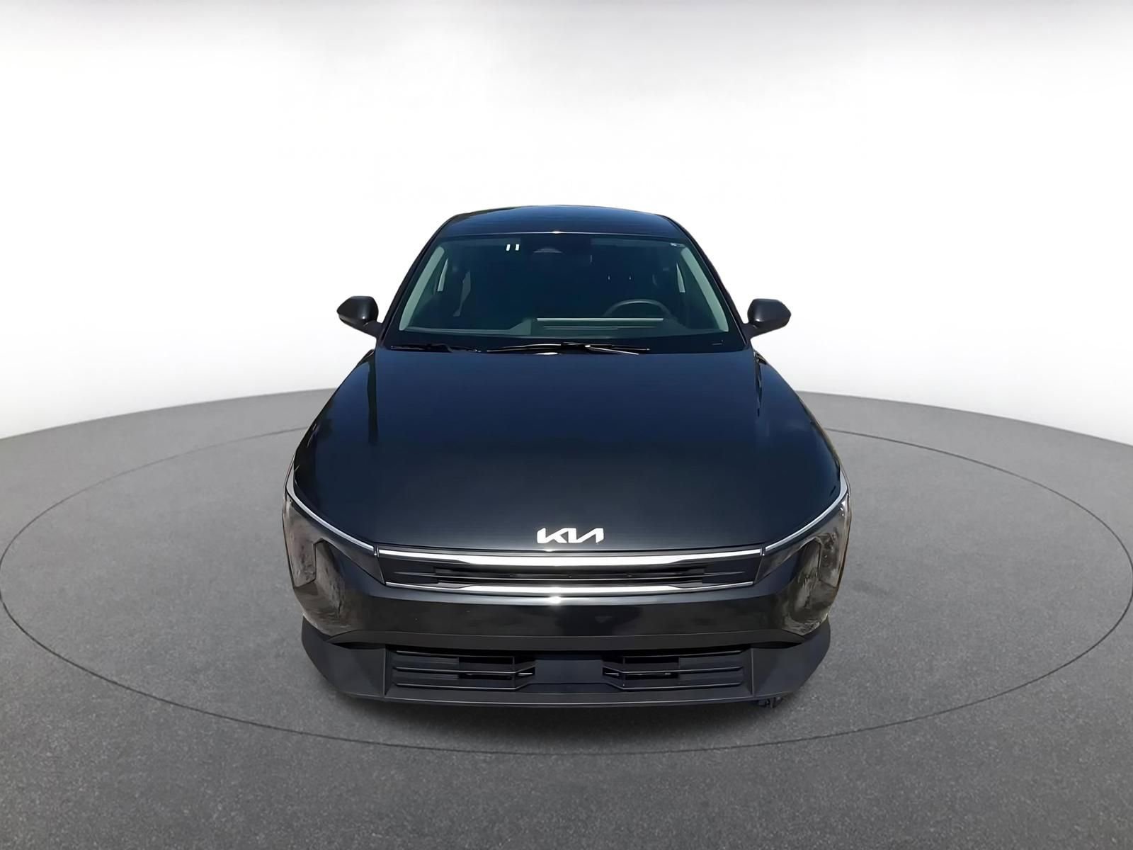 Used 2025 Kia K4 FWD image 9