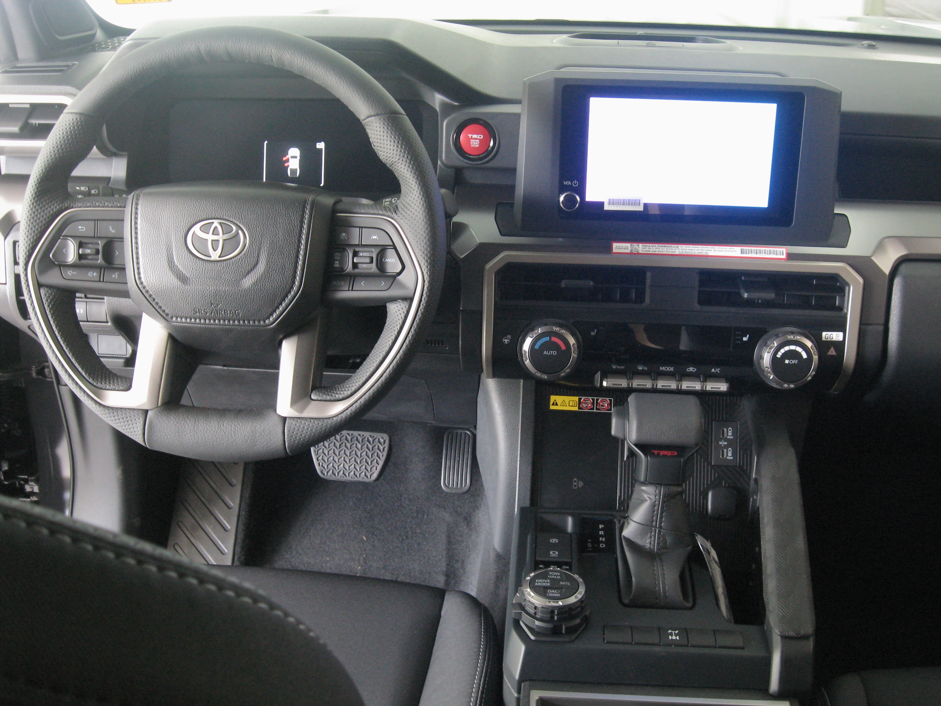 New 2025 Toyota Tacoma TRD Off-Road image 2