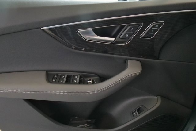 New 2025 Audi Q7 2.0T Premium Plus image 33