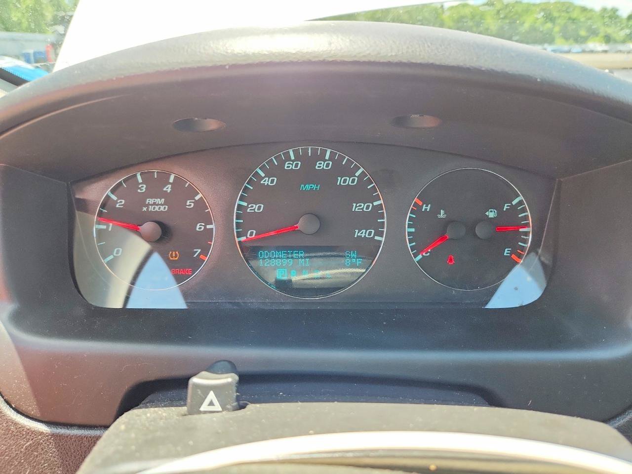 Used 2012 Chevrolet Impala LTZ FWD image 8