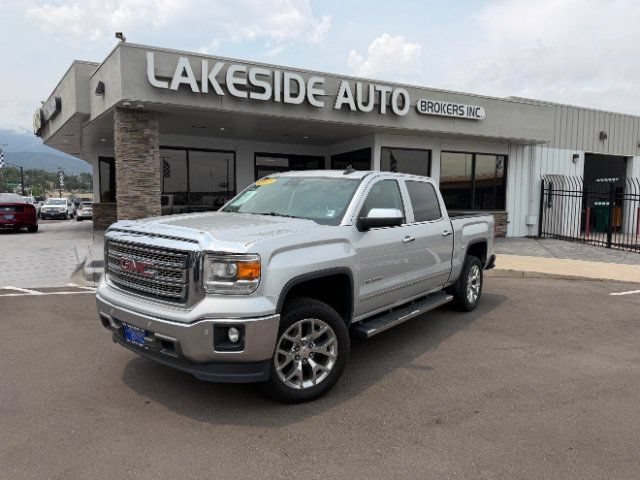 Used 2015 GMC Sierra 1500 SLT w/ SLT Crew Cab Value Package
