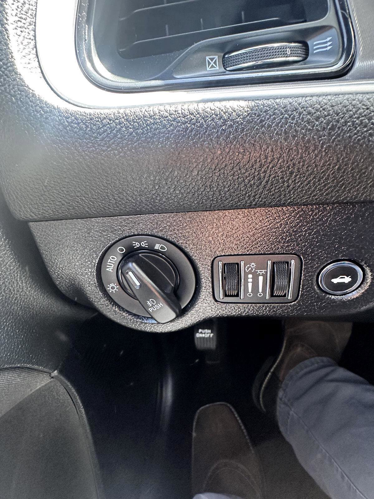 Used 2022 Dodge Challenger GT image 24