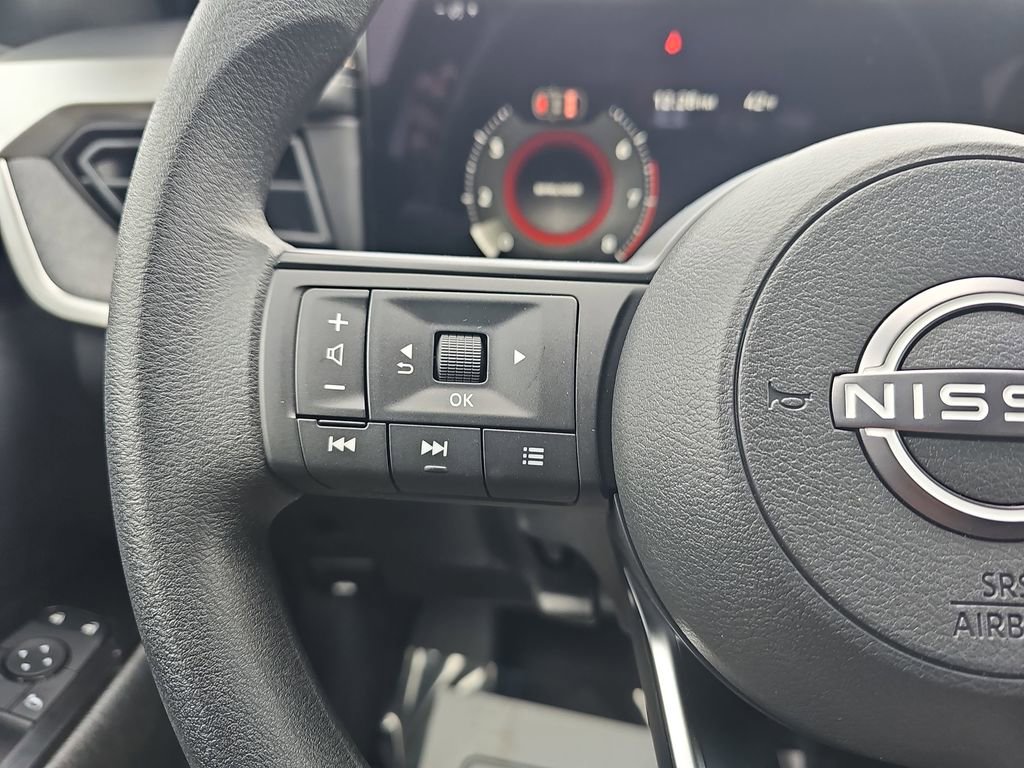 New 2026 Nissan Kicks SV w/ SV Premium Package FWD image 21