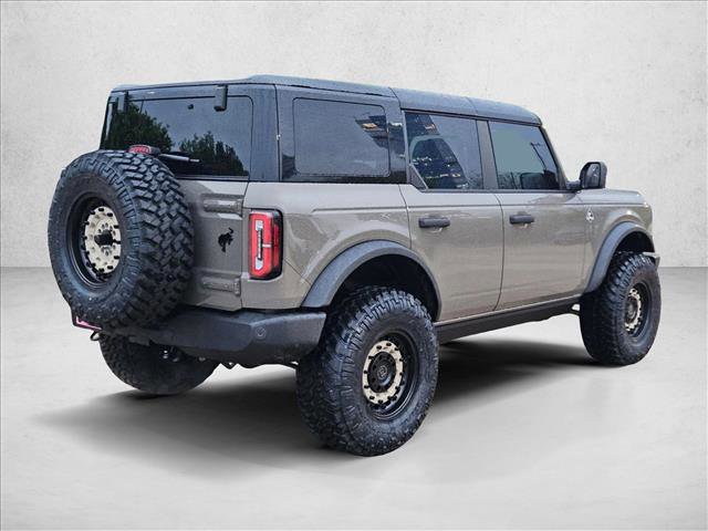 New 2026 Ford Bronco Outer Banks image 2