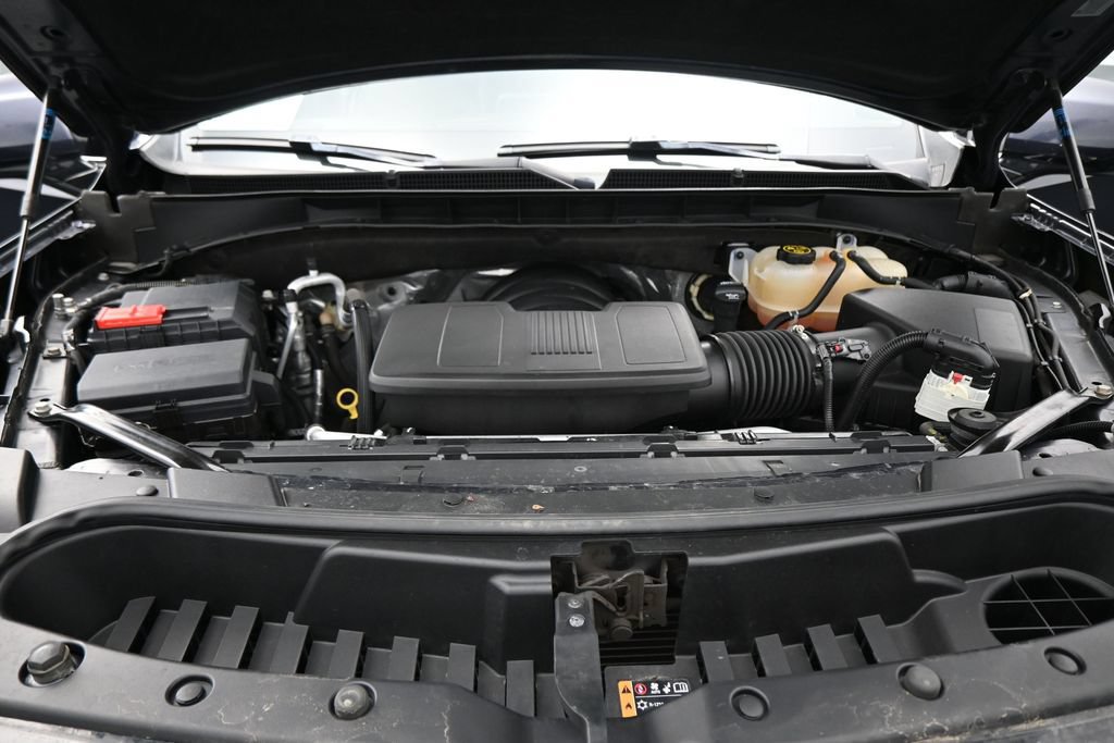 Used 2023 GMC Yukon SLT AWD/4WD image 30