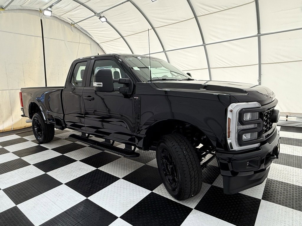 New 2026 Ford F350 4x4 SuperCab Super Duty image 6