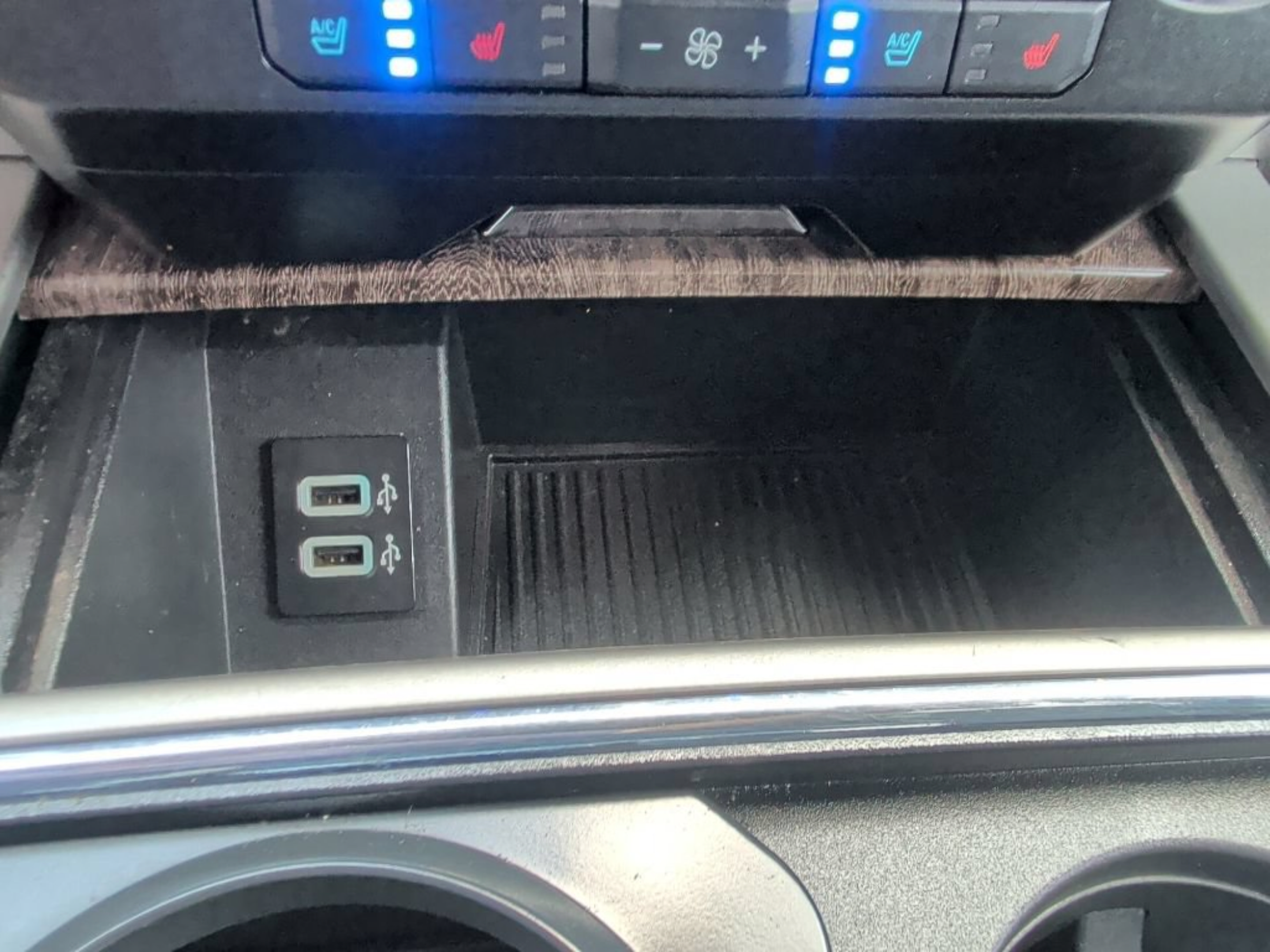 Used 2019 Ford F250 Lariat w/ Lariat Value Package AWD/4WD image 34