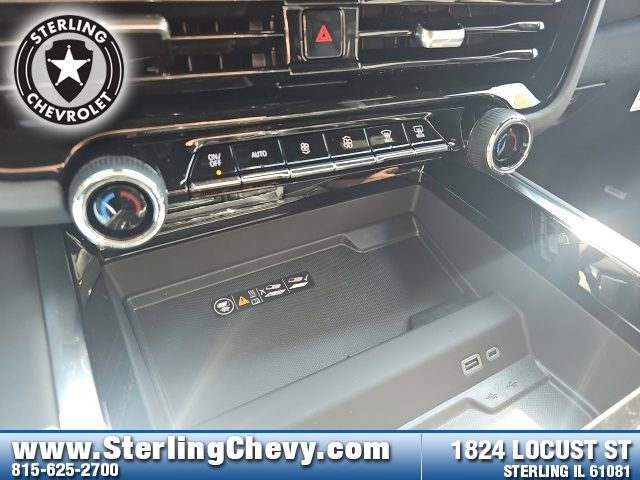 New 2025 Chevrolet Tahoe Premier w/ Sun And Tow Package AWD/4WD image 15