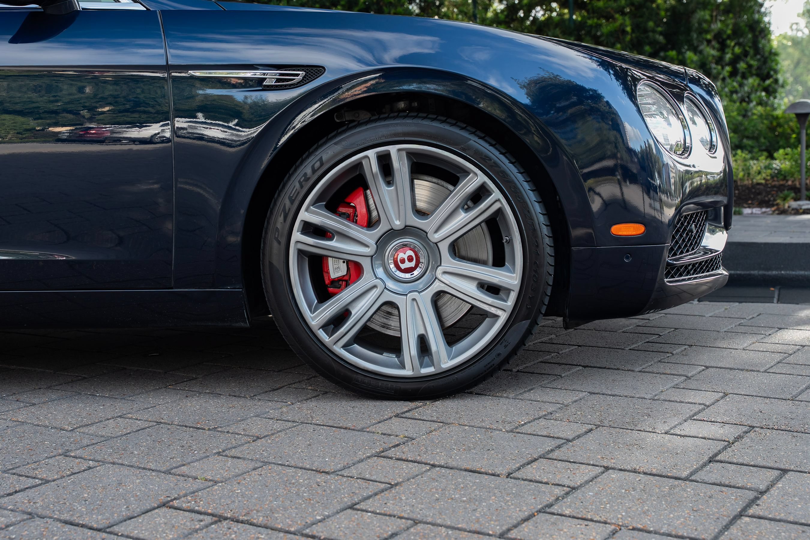 Used 2017 Bentley Flying Spur S V8 AWD/4WD image 6