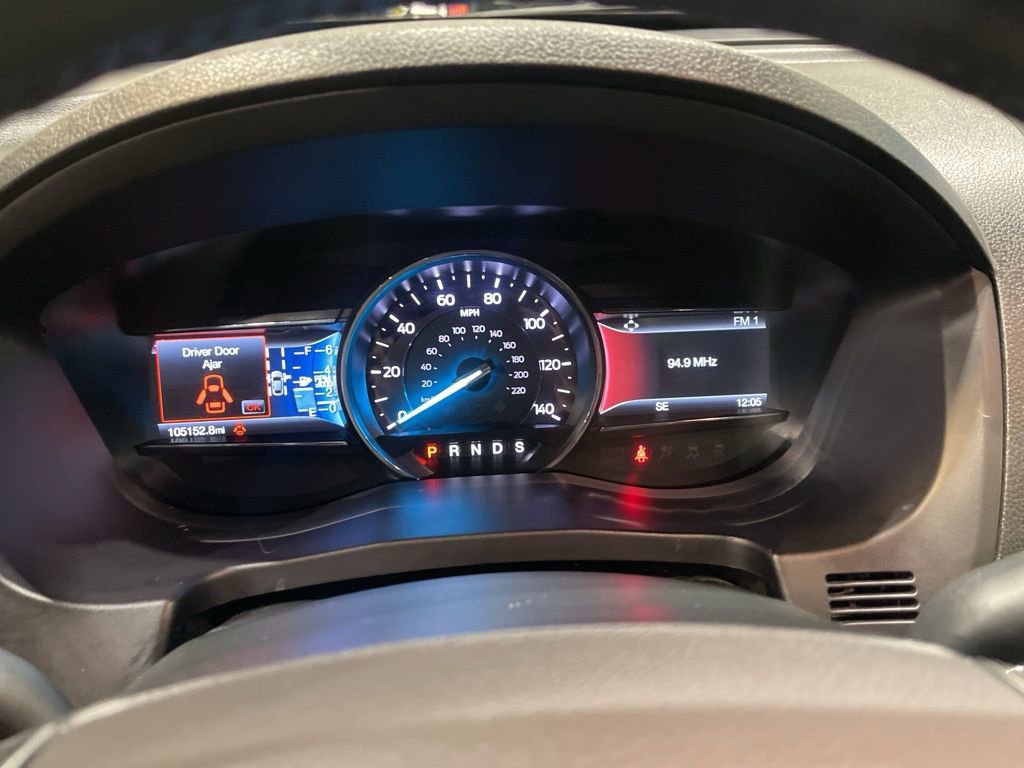 Used 2018 Ford Explorer Limited w/ Equipment Group 301A image 11