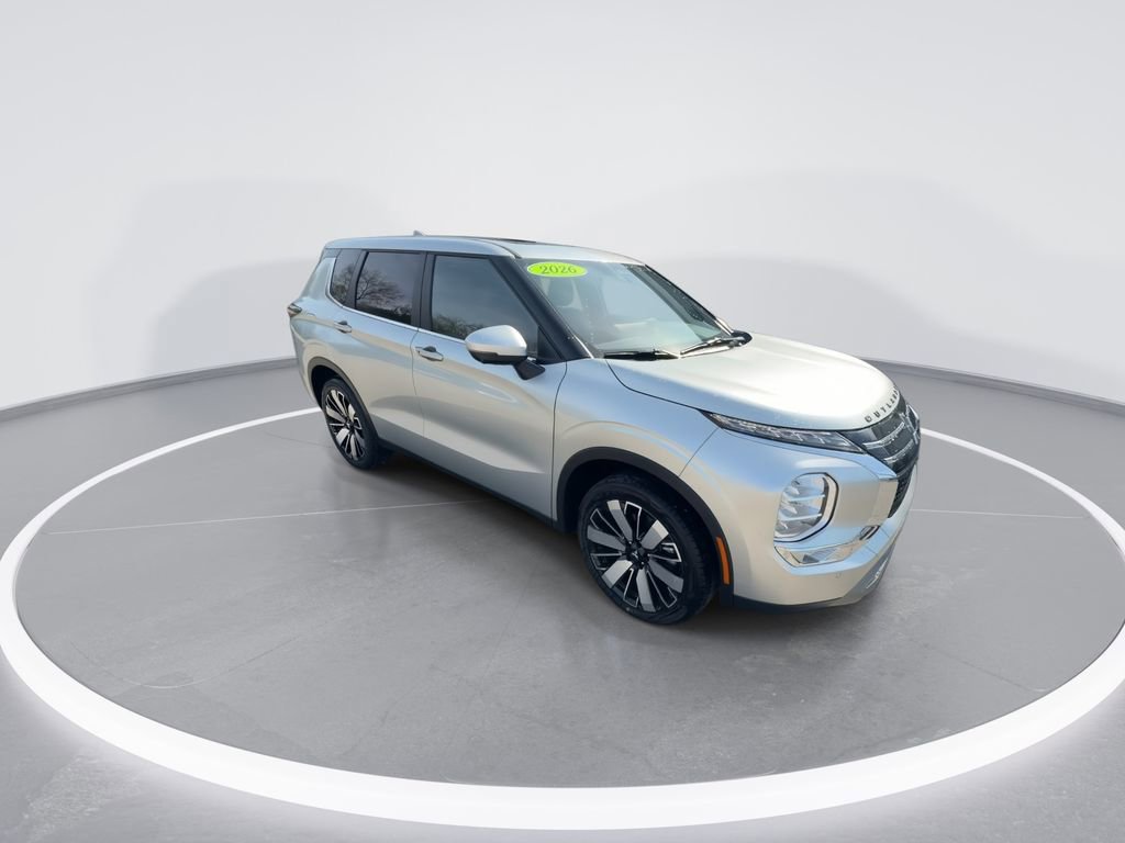 New 2026 Mitsubishi Outlander SE image 2