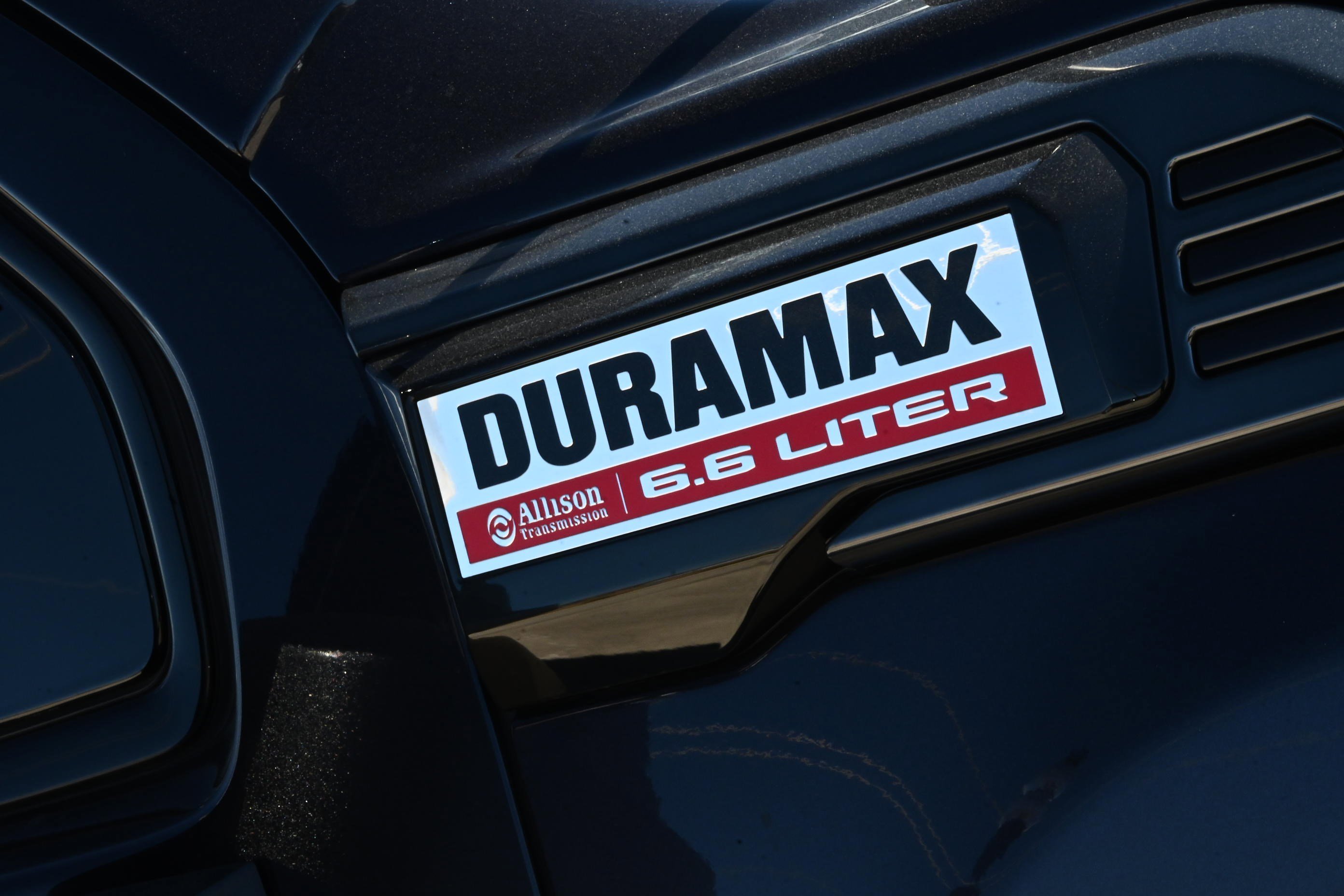 Used 2024 GMC Sierra 2500 AT4 w/ AT4 Premium Plus Package image 10