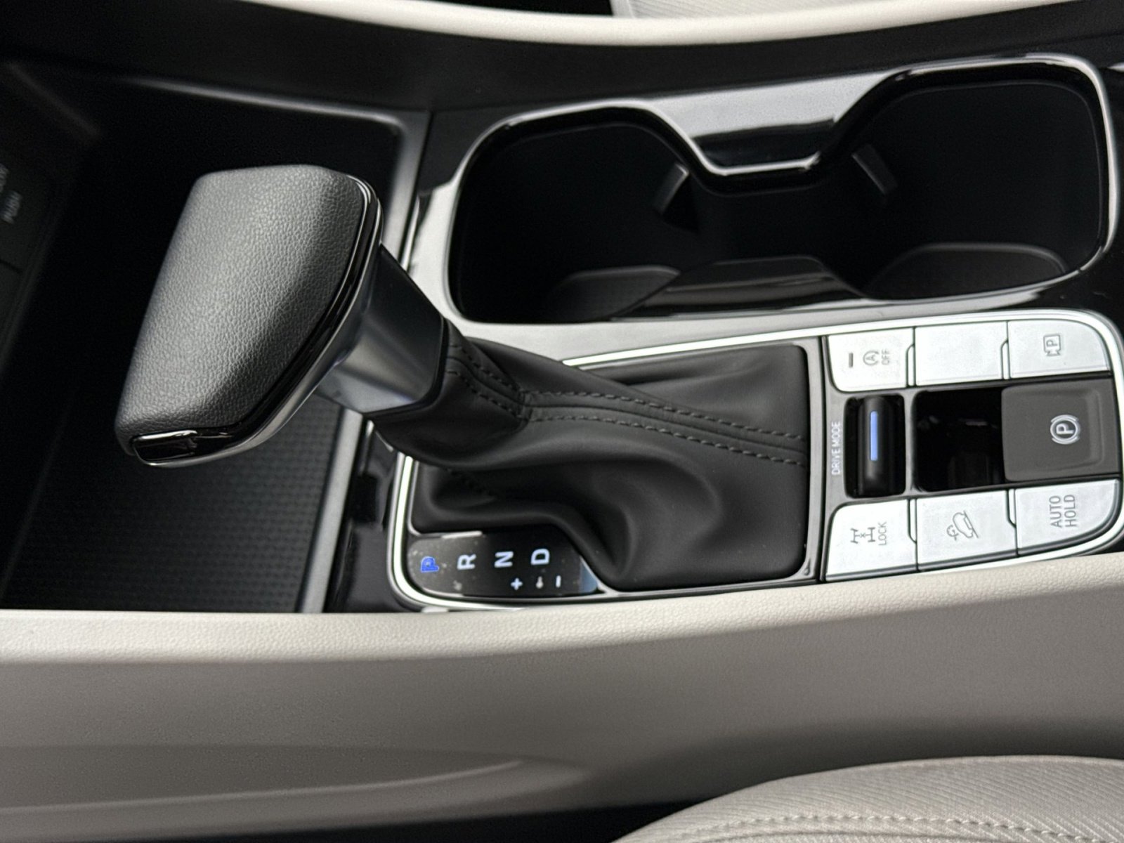 New 2026 Hyundai Tucson SEL image 22